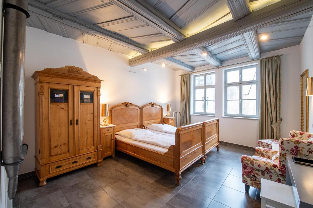 Pension Typisch Naumburg Наумбург Экстерьер фото