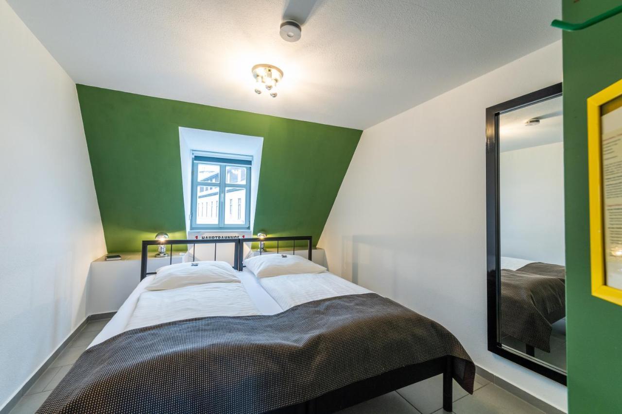 Pension Typisch Naumburg Наумбург Экстерьер фото