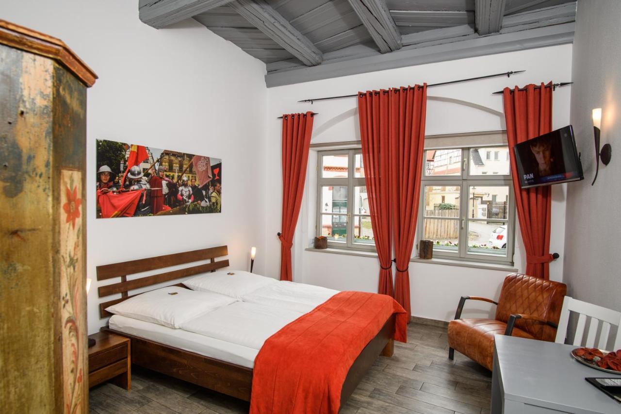 Pension Typisch Naumburg Наумбург Экстерьер фото