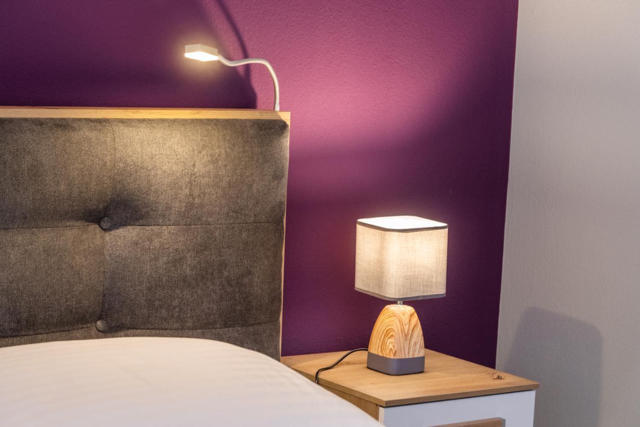 Pension Typisch Naumburg Наумбург Экстерьер фото